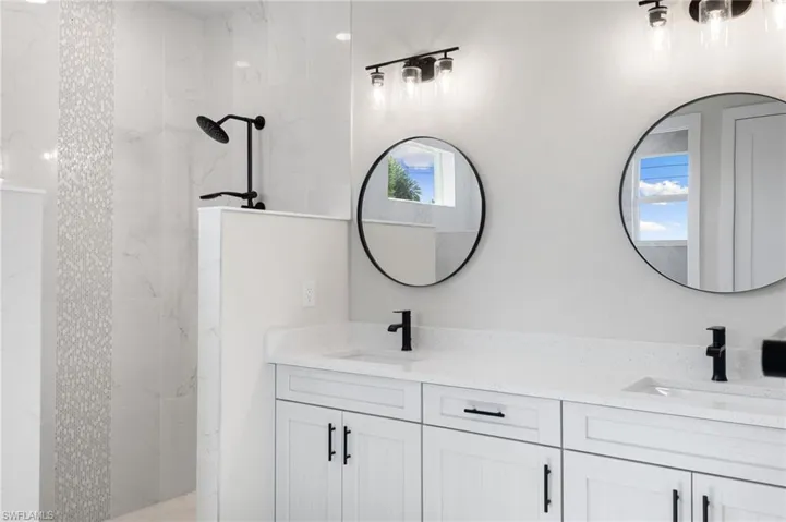 Dual sinks