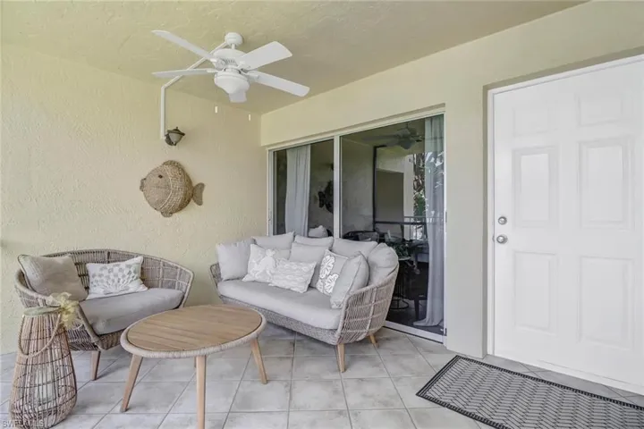 3000 Gulf Shore Blvd N 213, Naples, Florida 34103