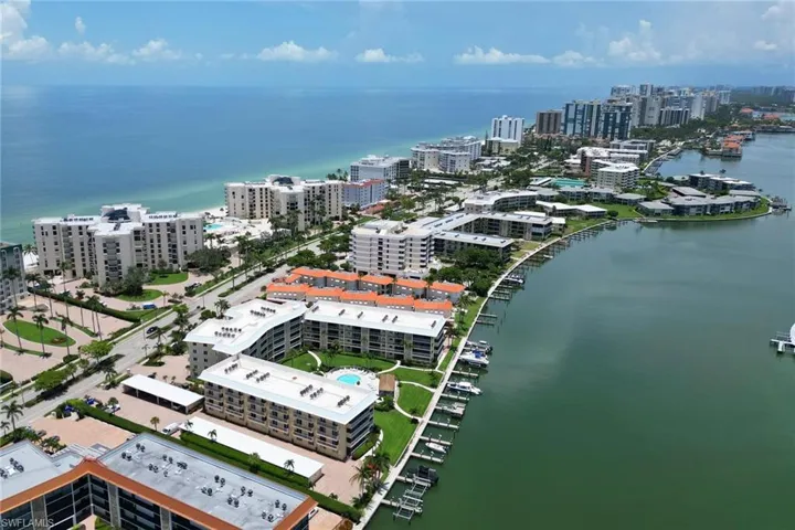 3000 Gulf Shore Blvd N 213, Naples, Florida 34103
