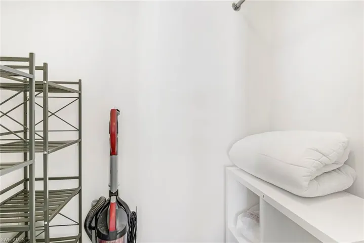 3000 Gulf Shore Blvd N 213, Naples, Florida 34103