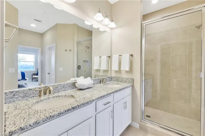 9385  Pocida  CT, Naples, FL 34119
