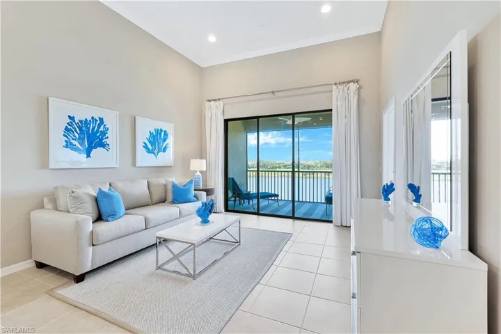 9385  Pocida  CT, Naples, FL 34119