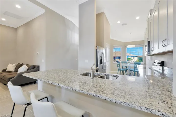9385  Pocida  CT, Naples, FL 34119