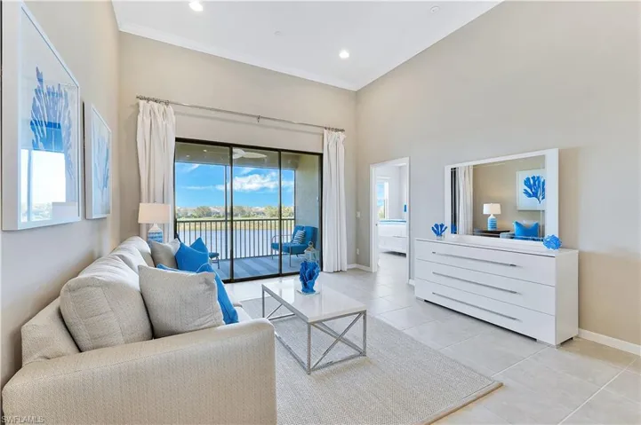 9385  Pocida  CT, Naples, FL 34119