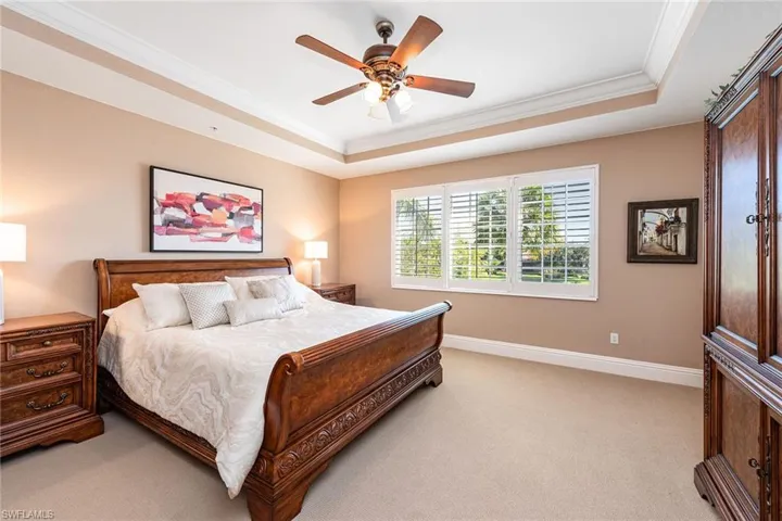 9284 Menaggio Ct 202, Naples, Florida 34114