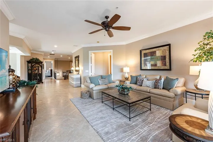 9284 Menaggio Ct 202, Naples, Florida 34114