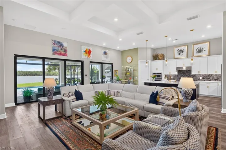 19263 Aqua Shore Dr, Fort Myers, Florida 33913