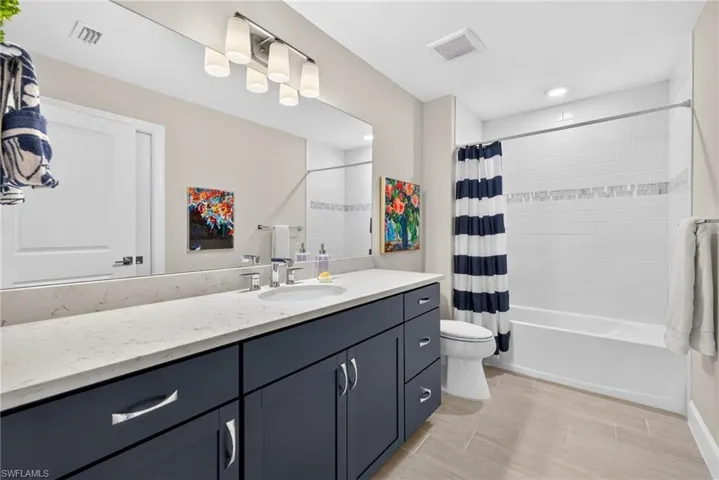 19263 Aqua Shore Dr, Fort Myers, Florida 33913