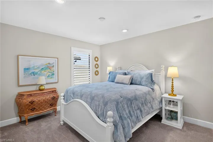 19263 Aqua Shore Dr, Fort Myers, Florida 33913