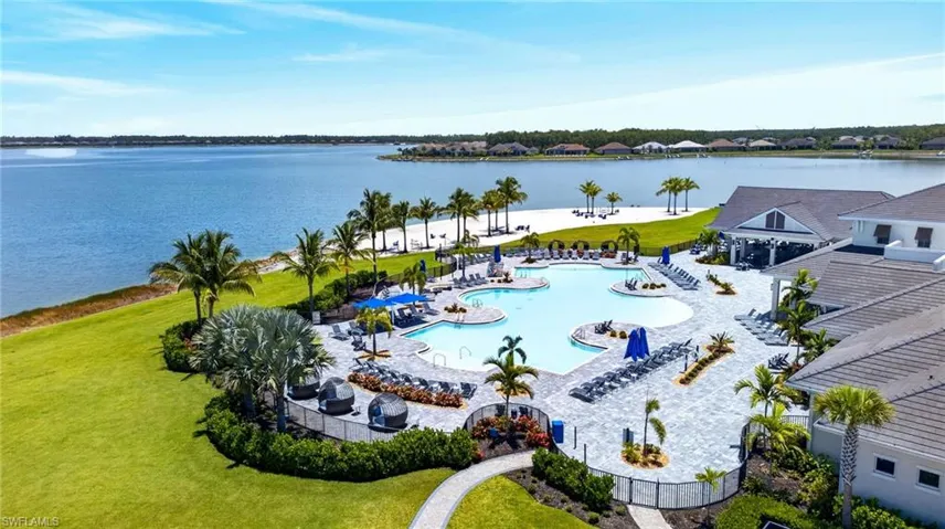 19263 Aqua Shore Dr, Fort Myers, Florida 33913
