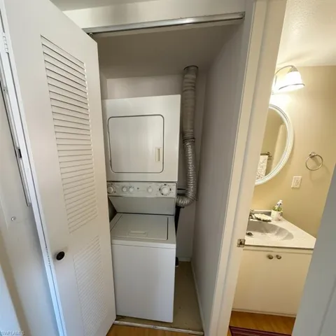 Laundry and dryer