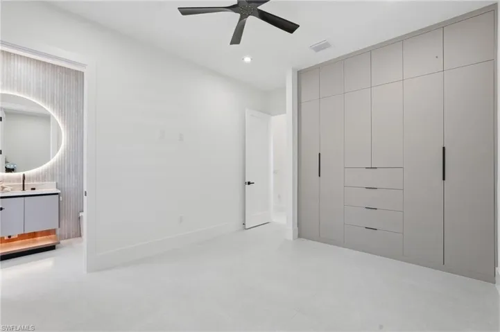 426 Sw 31st Ave, Cape Coral, Florida 33991