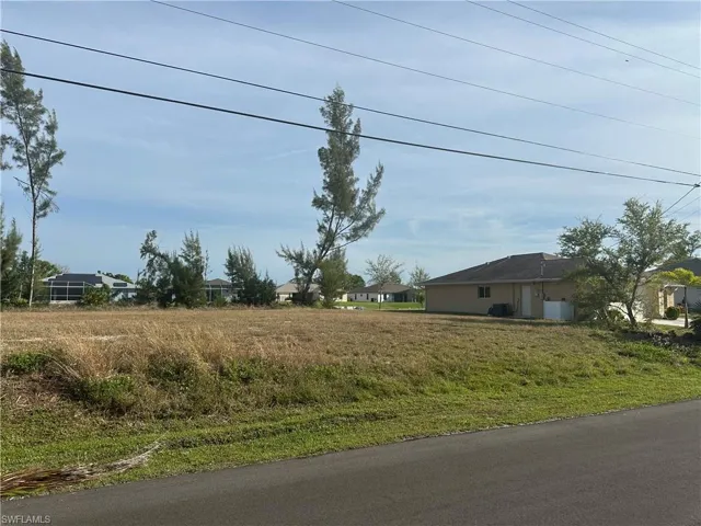 153 SE 21st ST, CAPE CORAL FL 33990