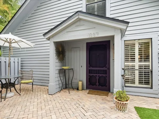 Private front patio