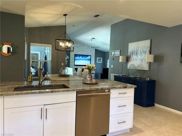 141 2nd St Se, Naples Fl 34117