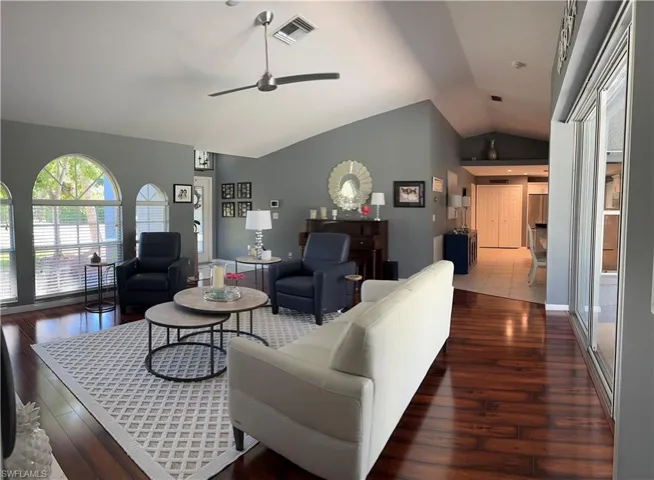 141 2nd St Se, Naples Fl 34117