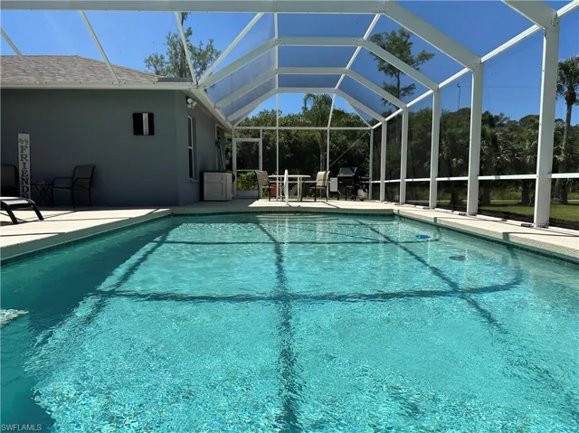 141 2nd St Se, Naples Fl 34117