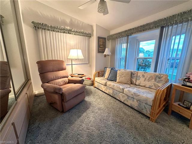 Bedroom/Den