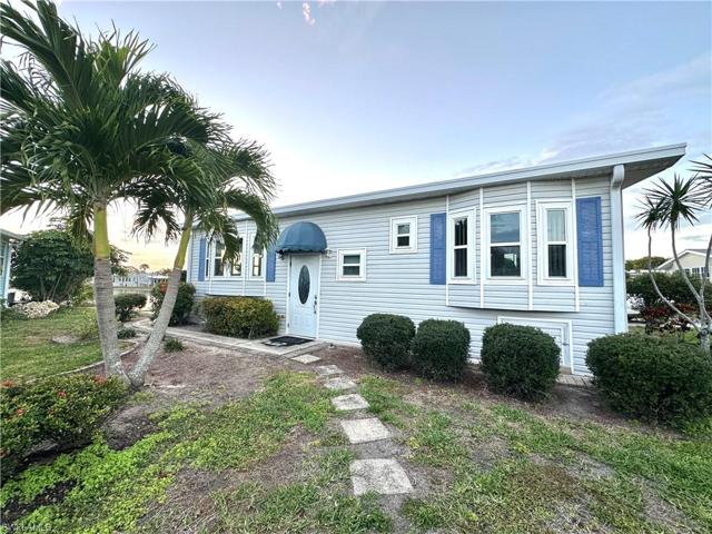 4591  Lincoln E LN, Estero, FL 33928