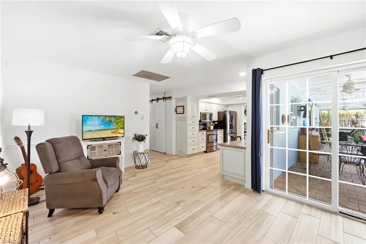 720 Meyer Dr, Naples, Florida 34120