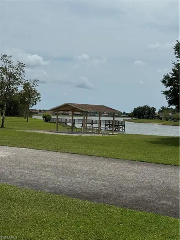 Community fishing pier