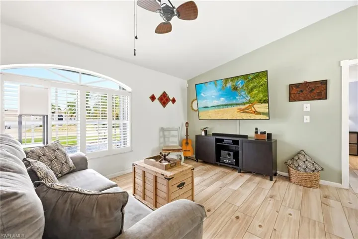 720 Meyer Dr, Naples, Florida 34120