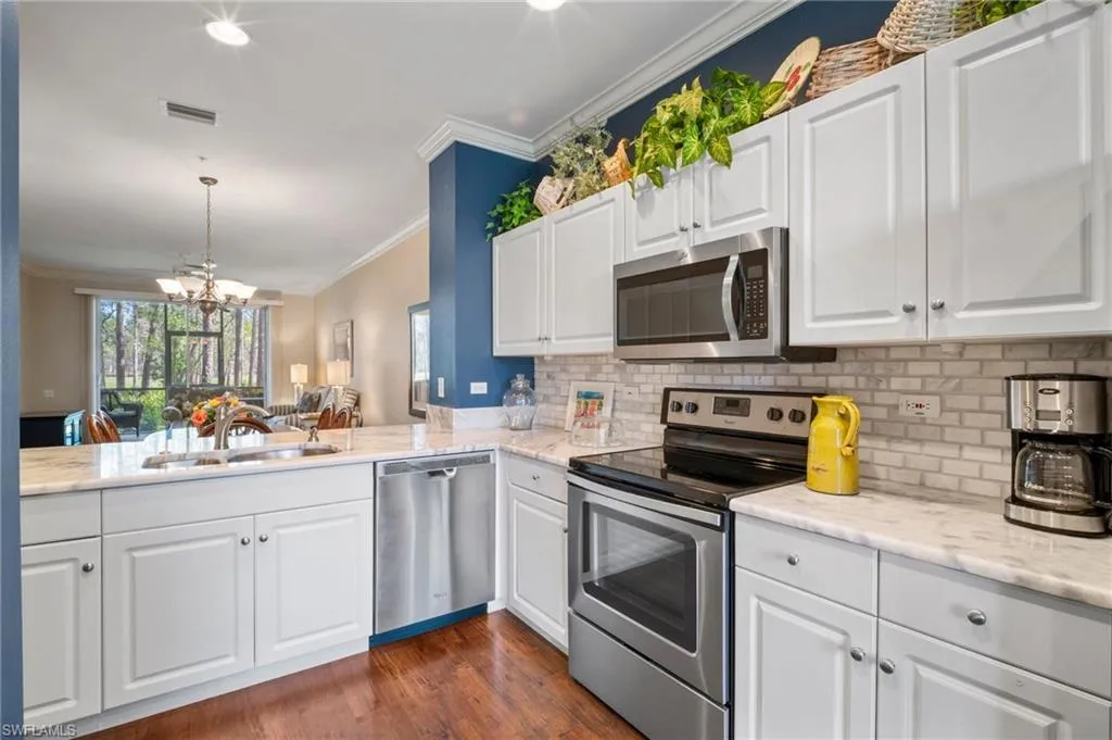 8253 Parkstone PL, Naples, FL 34120,225018437