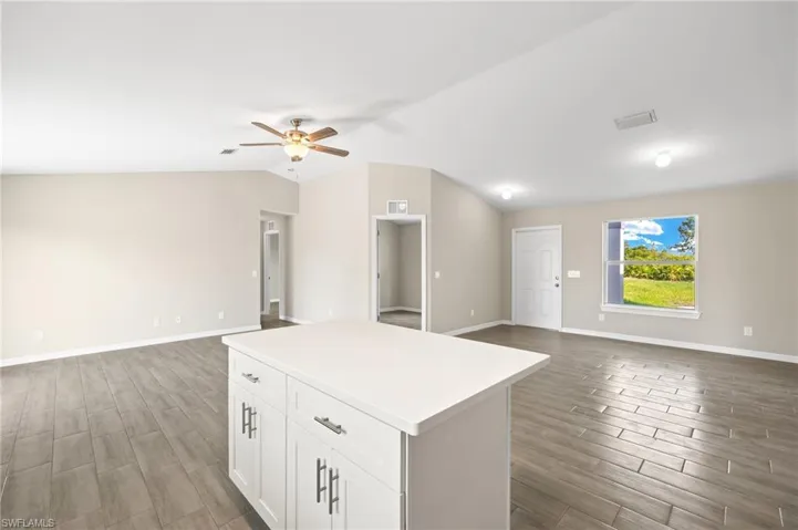 2910  62nd W ST, Lehigh Acres, FL 33971