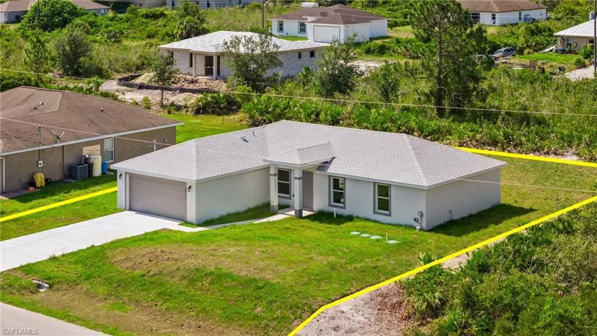 2910  62nd W ST, Lehigh Acres, FL 33971