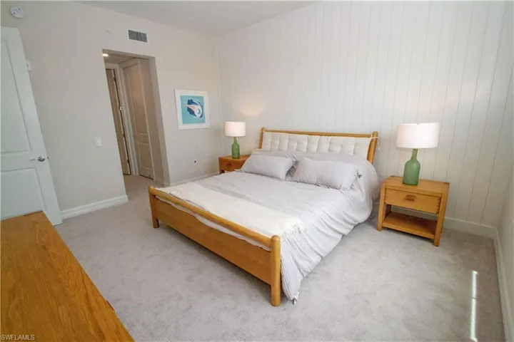 163  Indies E DR, Naples, FL 34114