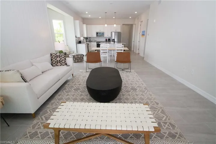 163  Indies E DR, Naples, FL 34114