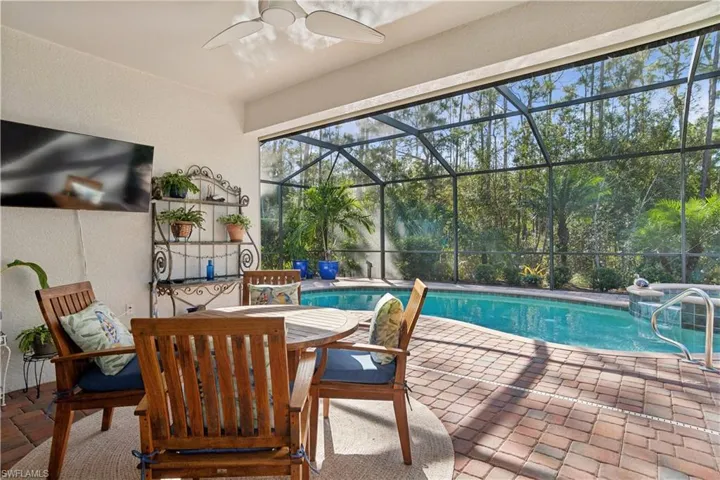3819  Treasure Cove  CIR, Naples, FL 34114