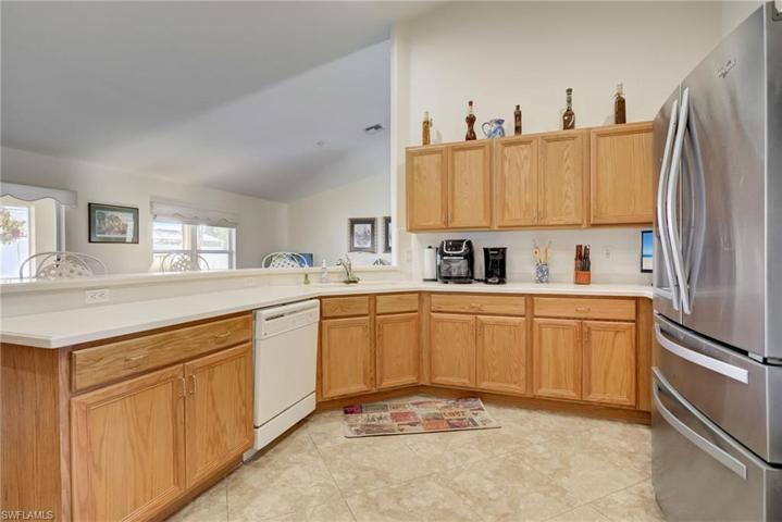 4127 SW 6th AVE, CAPE CORAL FL 33914
