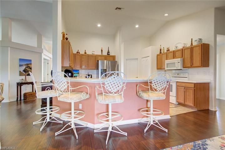 4127 SW 6th AVE, CAPE CORAL FL 33914