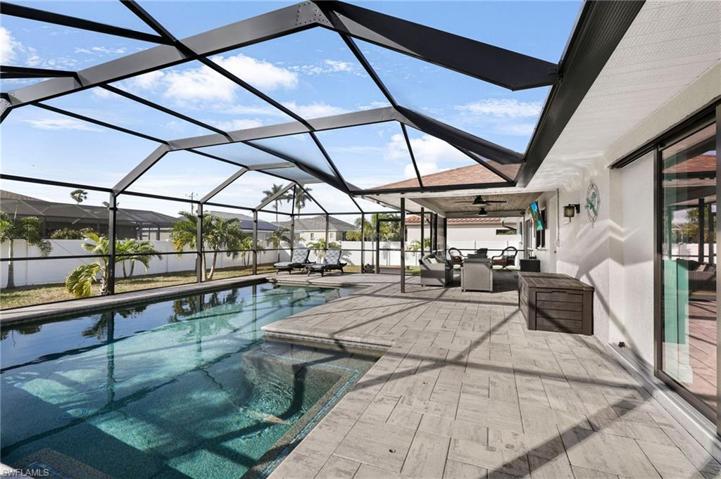 New Pool, lanai and patio 2021