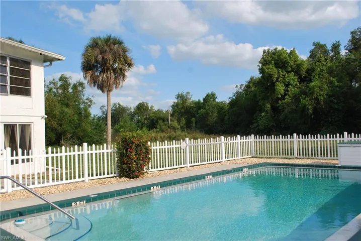 5781  Littlestone  CT, North Fort Myers, FL 33903