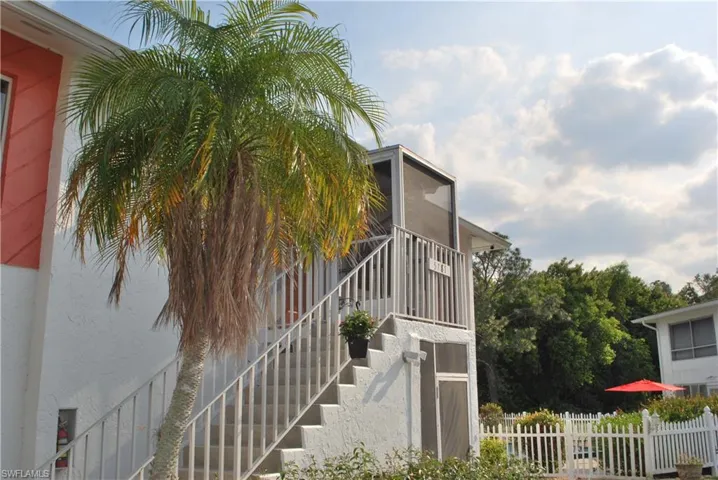 5781  Littlestone  CT, North Fort Myers, FL 33903