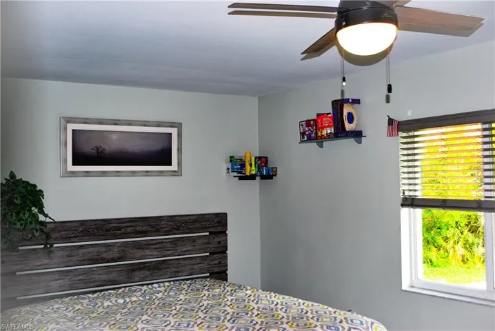 5781  Littlestone  CT, North Fort Myers, FL 33903