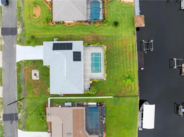 Great waterfront lot