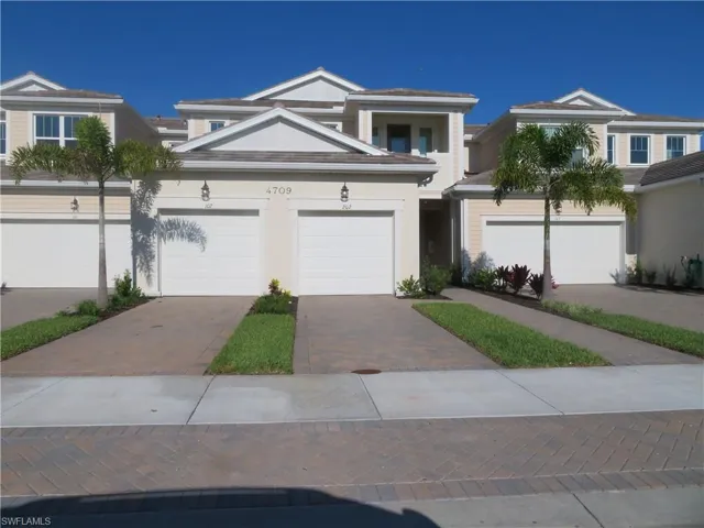 4709 Arboretum Cir 102, Naples, Florida 34112