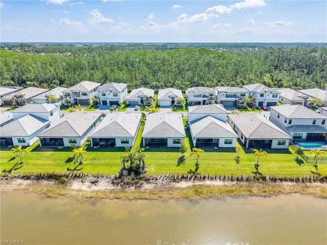 20329 Fair Oak Ln, Estero, Florida 33928