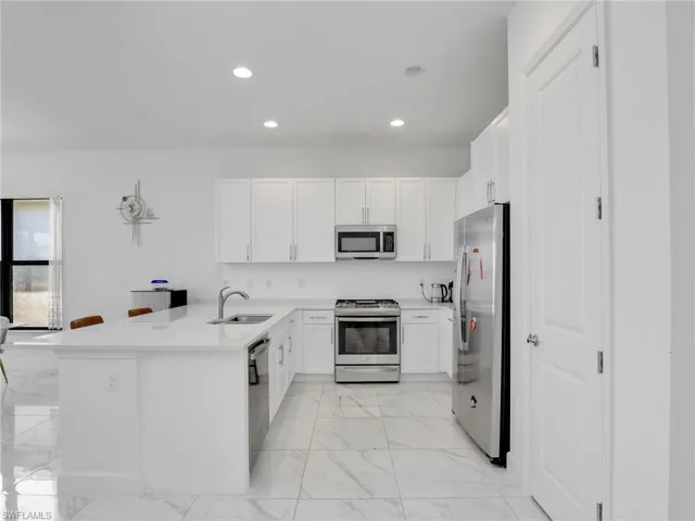 20329 Fair Oak Ln, Estero, Florida 33928