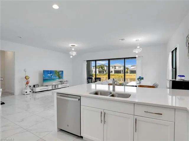 20329 Fair Oak Ln, Estero, Florida 33928