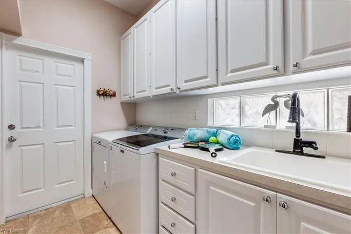 15306 Bonefish Trl N, Bonita Springs, Florida 34135