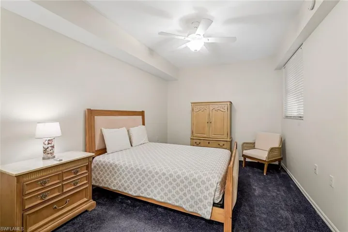 16625  Lake Circle  DR, Fort Myers, FL 33908