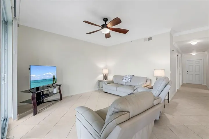 16625  Lake Circle  DR, Fort Myers, FL 33908