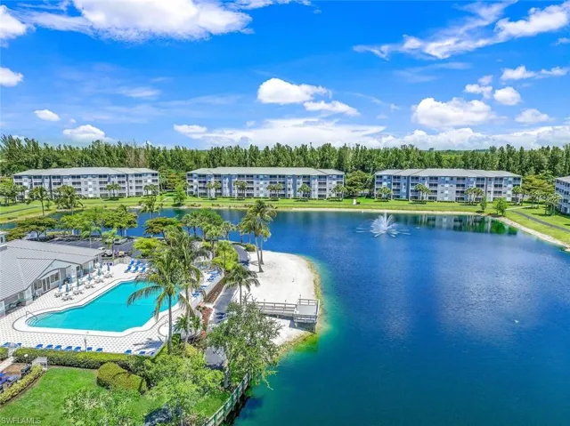 16625  Lake Circle  DR, Fort Myers, FL 33908