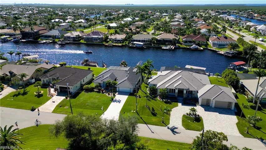 2720 Sw 51st St, Cape Coral, Florida 33914