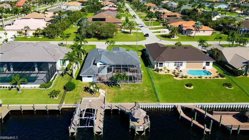 2720 Sw 51st St, Cape Coral, Florida 33914