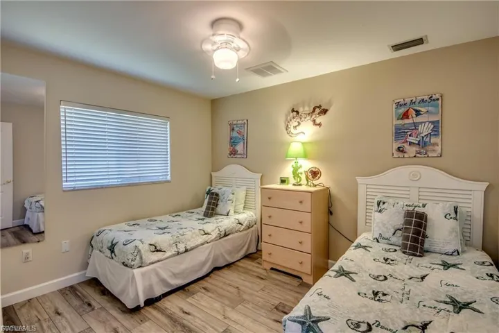 2720 Sw 51st St, Cape Coral, Florida 33914